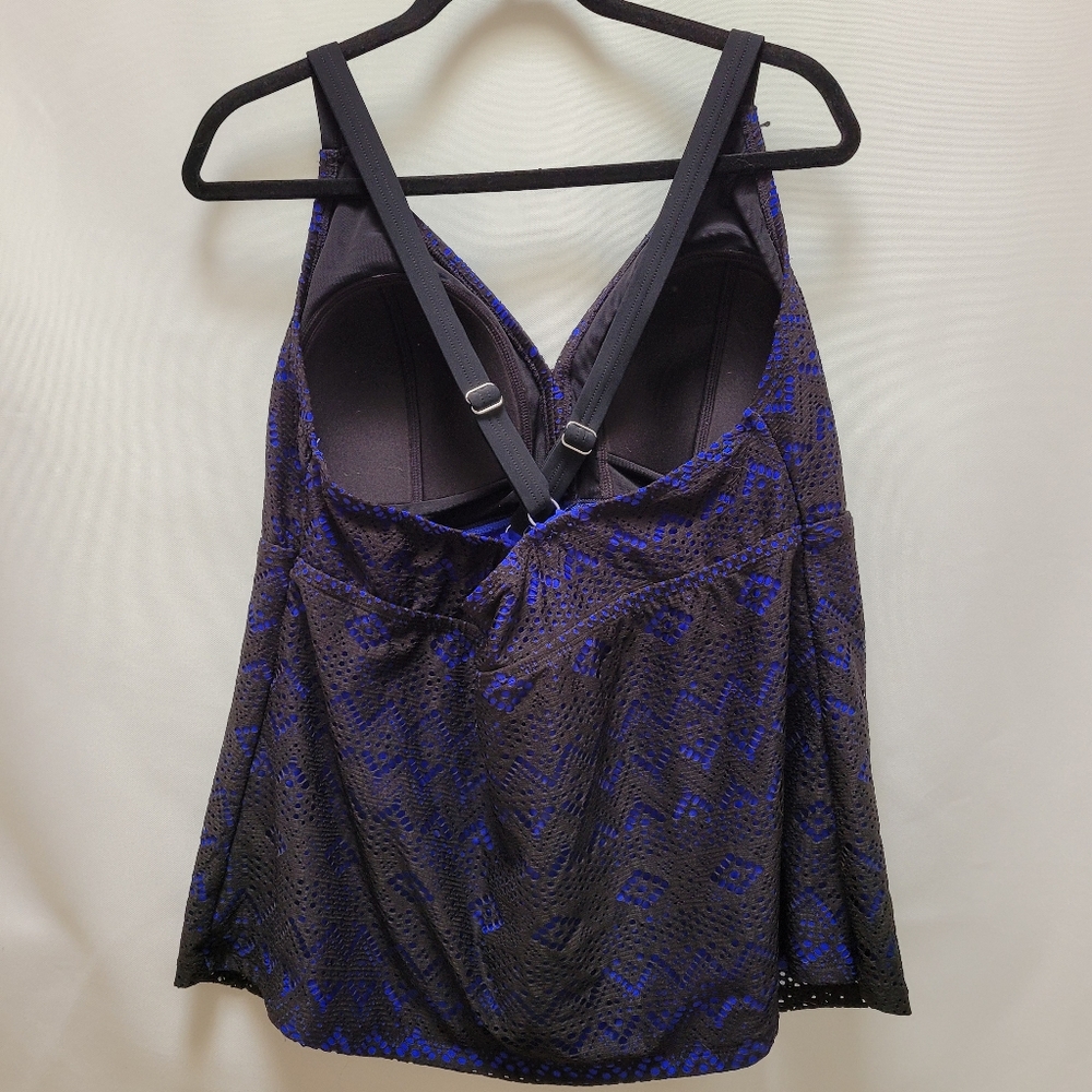 NWT Catherine's Swimsuit Tank Top - Picture 2 of 9